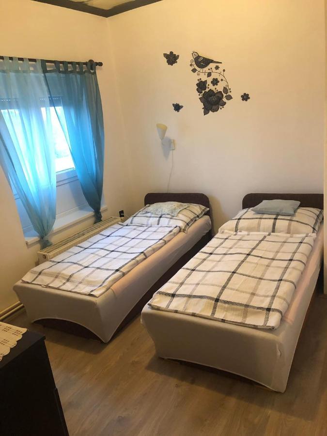 Edit Vendeghaz Balatonszentgyoergy Balatonszentgyorgy Bagian luar foto